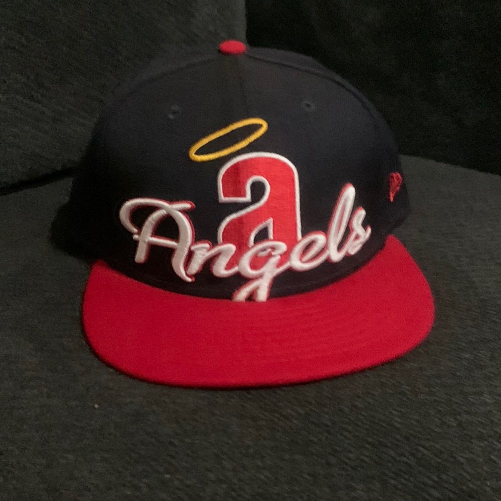 Authentic new era California angels fitted baseball cap size 7 3/4 excellent
